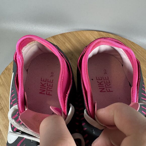 Nike Free Balanza 3.0 Athletic Lace Up Shoe Womens‎ Size 7.5 Black Pink - Picture 7 of 8